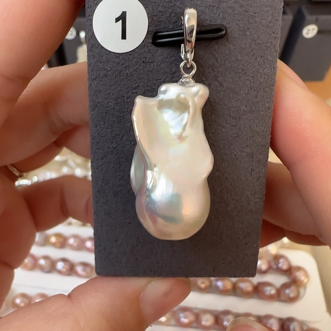 未镶嵌淡水珍珠颈饰