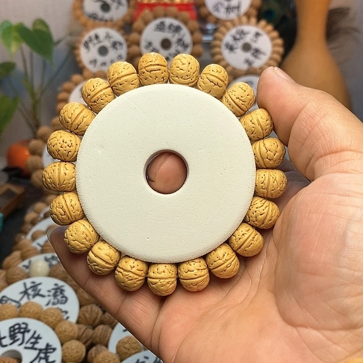【闪购商品】永****^桃核手串纽扣手串