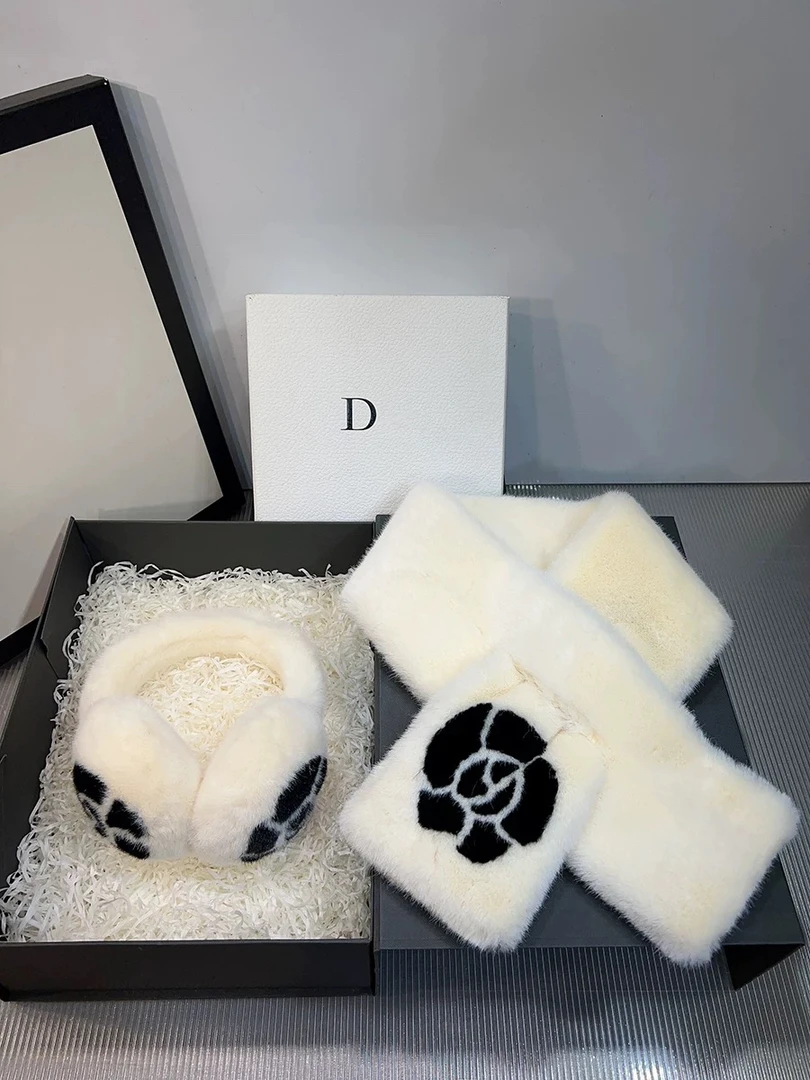 哝NONG-2024年秋冬新款百大红人上新小香风山茶花围巾WJ-y0692156