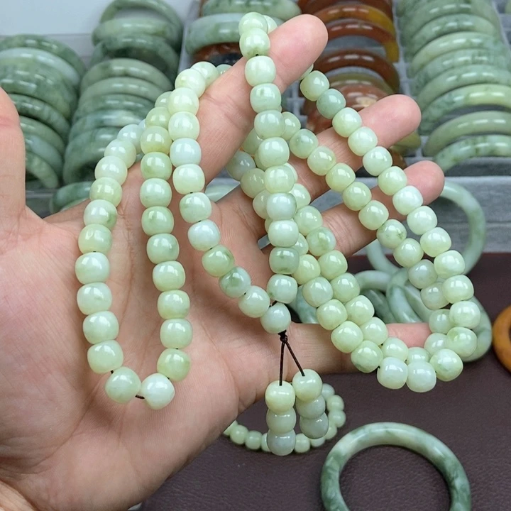 蛇纹石玉手链未镶嵌飞**梦