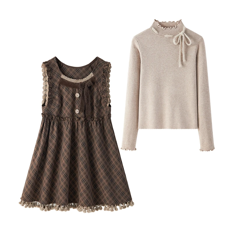 秋冬穿搭一整套女2025新款设计感打底衫花边甜美背带裙两件套1990