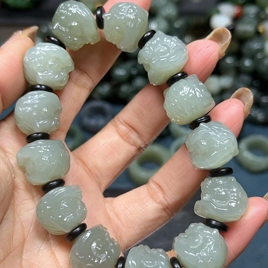 和田玉手串未镶嵌