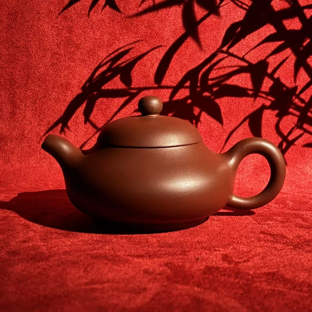 宜兴紫砂光器玉乳 大红袍 郝华成