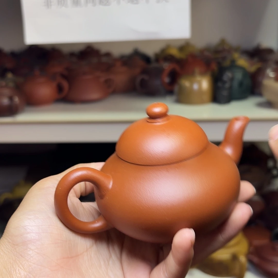 甄选宜兴本土紫砂壶