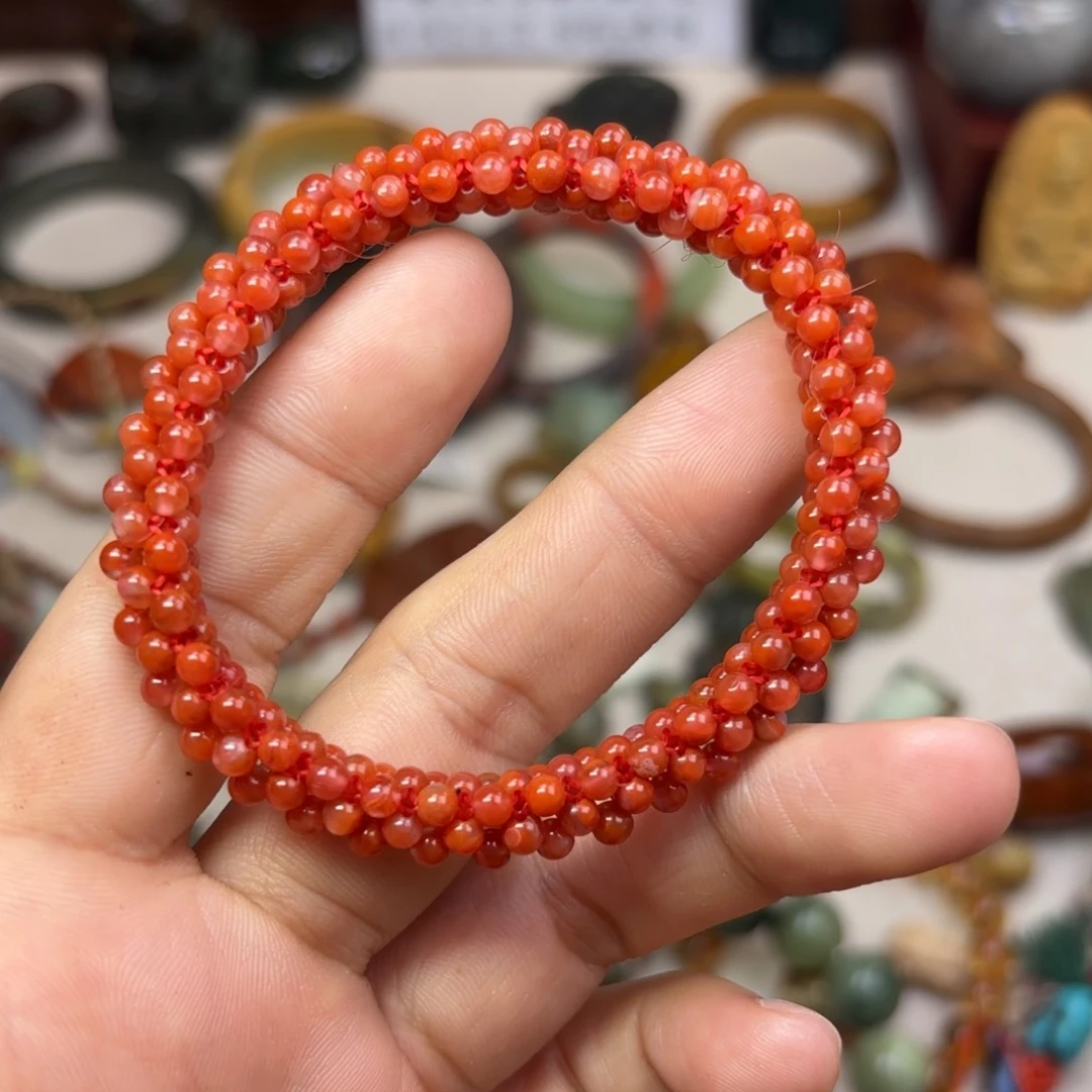 和田玉颈饰未镶嵌美**荐