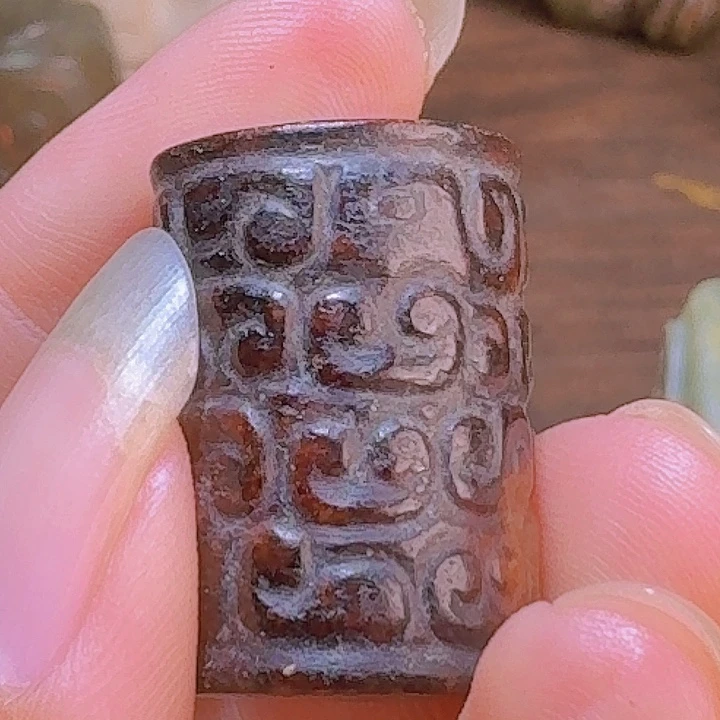 夏***軍和田玉未镶嵌挂件