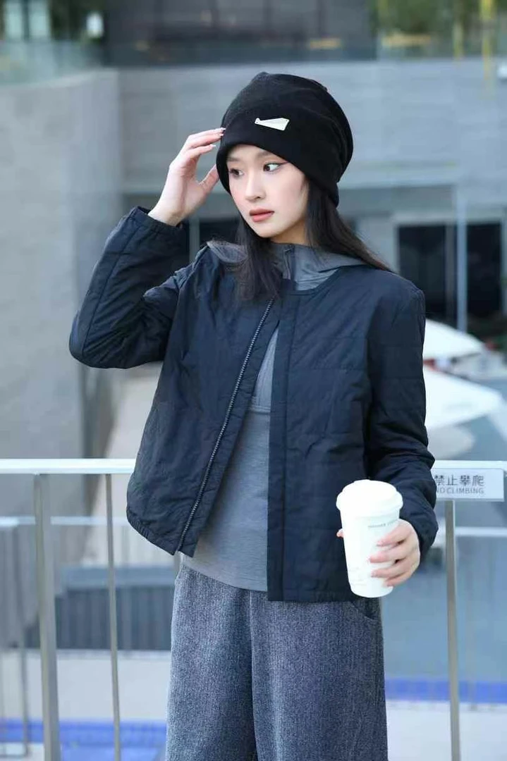 【商场同款】轻棉服圆领百搭轻薄新雪丽棉服短款外套女540048