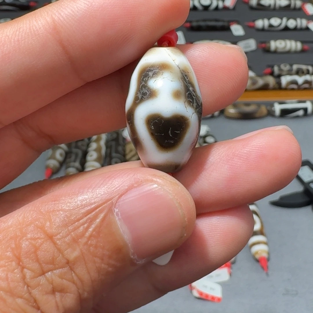 玛瑙/玉髓颈饰未镶嵌57