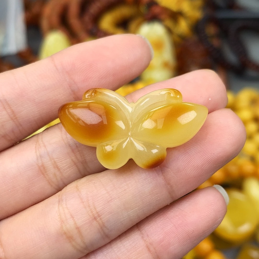 未镶嵌琥珀珠宝奇石