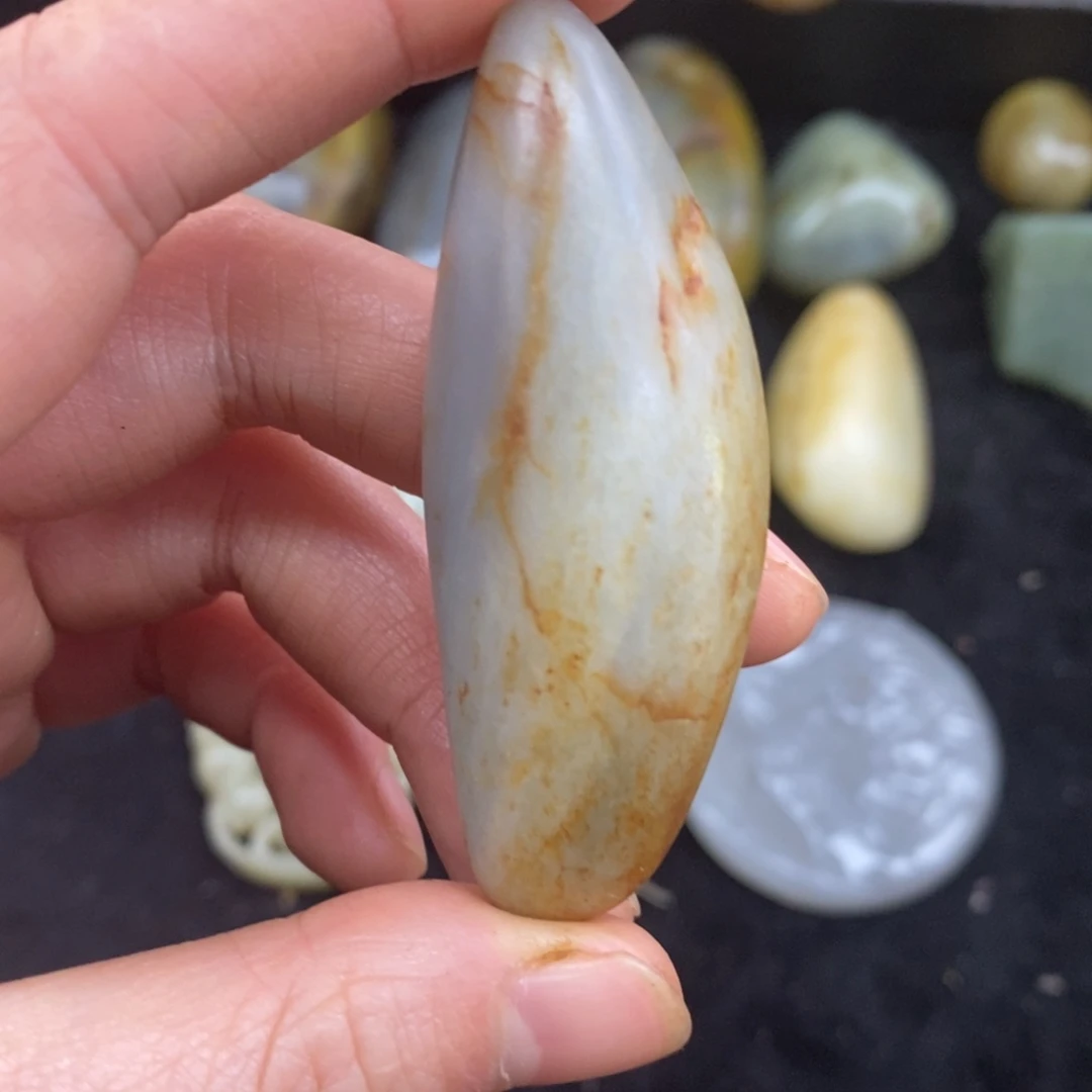 未镶嵌和田玉（糖玉）挂件