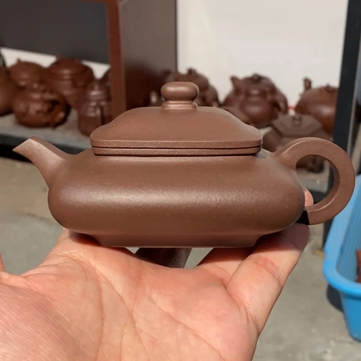 紫砂公道杯紫砂壶。紫砂壶。