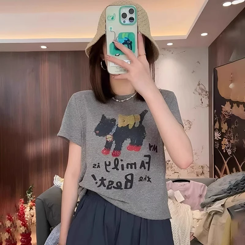 芊芊芙灰色圆领印花正肩短袖t恤女2025新款夏季宽松单穿体恤上衣