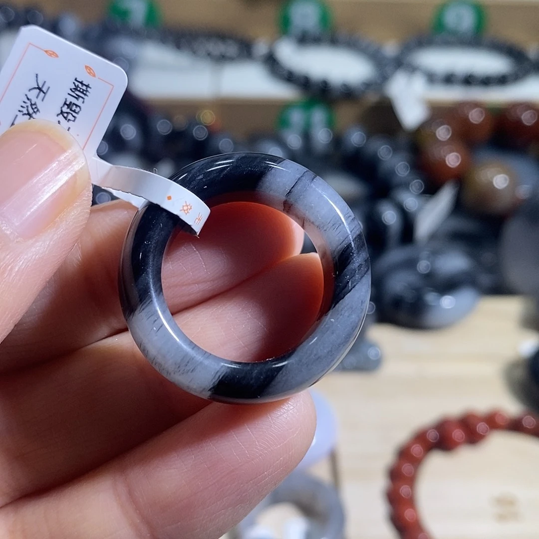 石英质玉未镶嵌手链