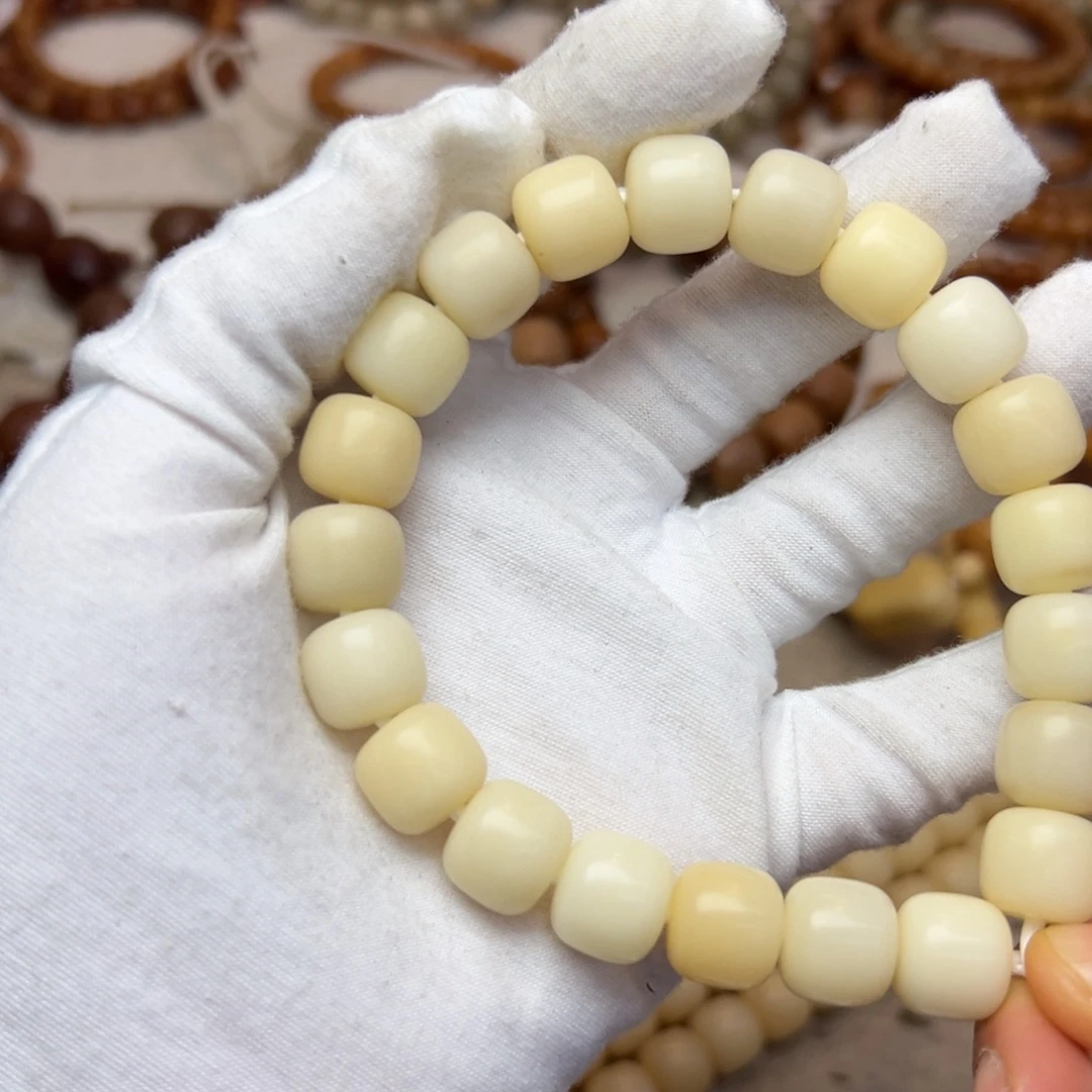 吊坠菩提根/象牙果13干磨922