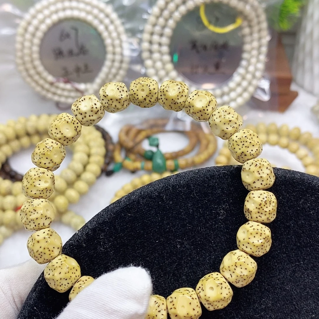 星月菩提吊坠10.9星月菩提