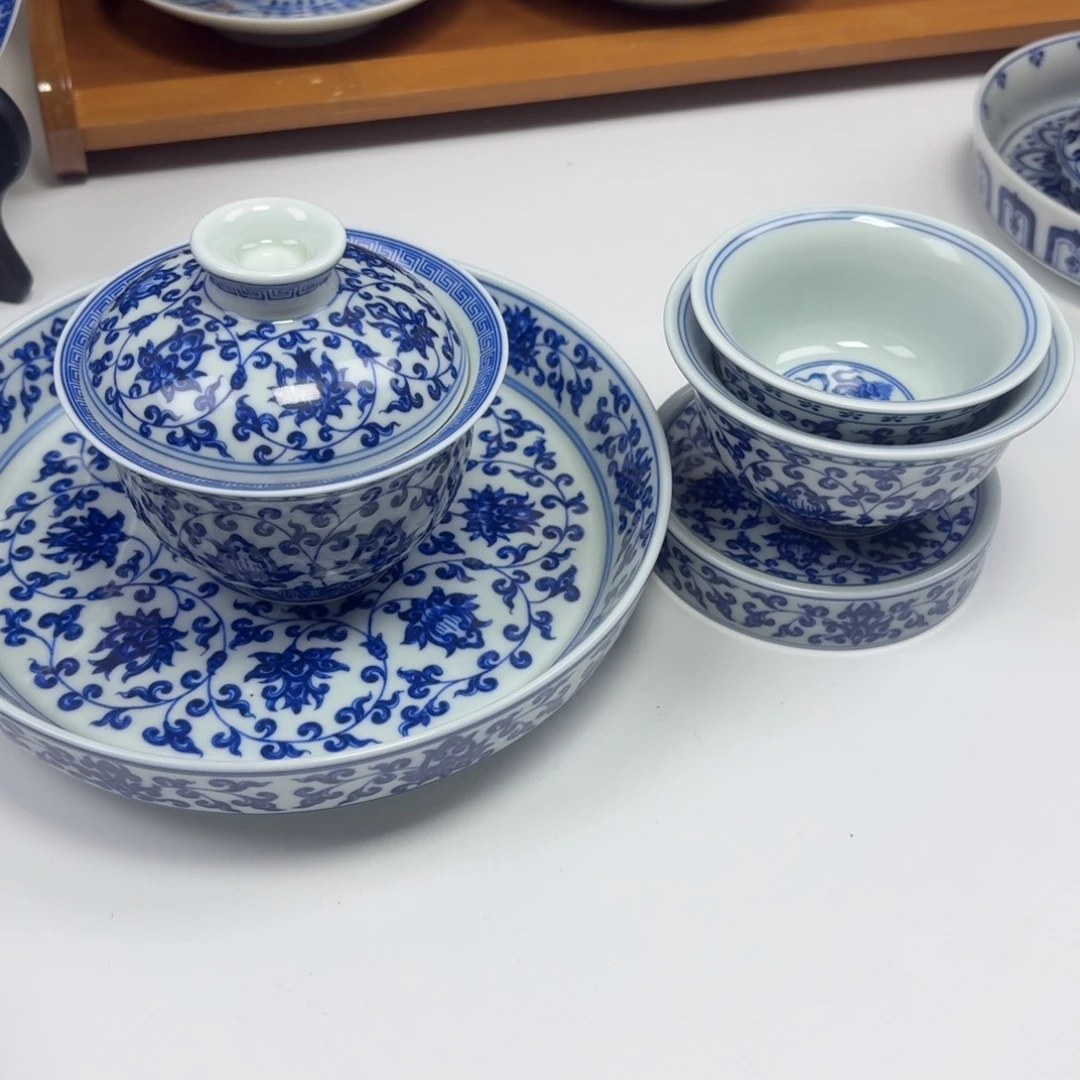 景德镇瓷器研究中心主任