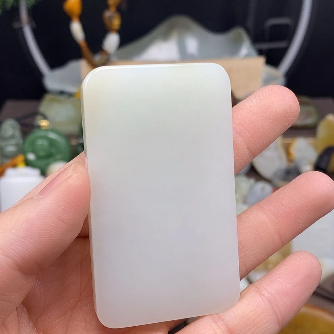 和田玉颈饰未镶嵌36