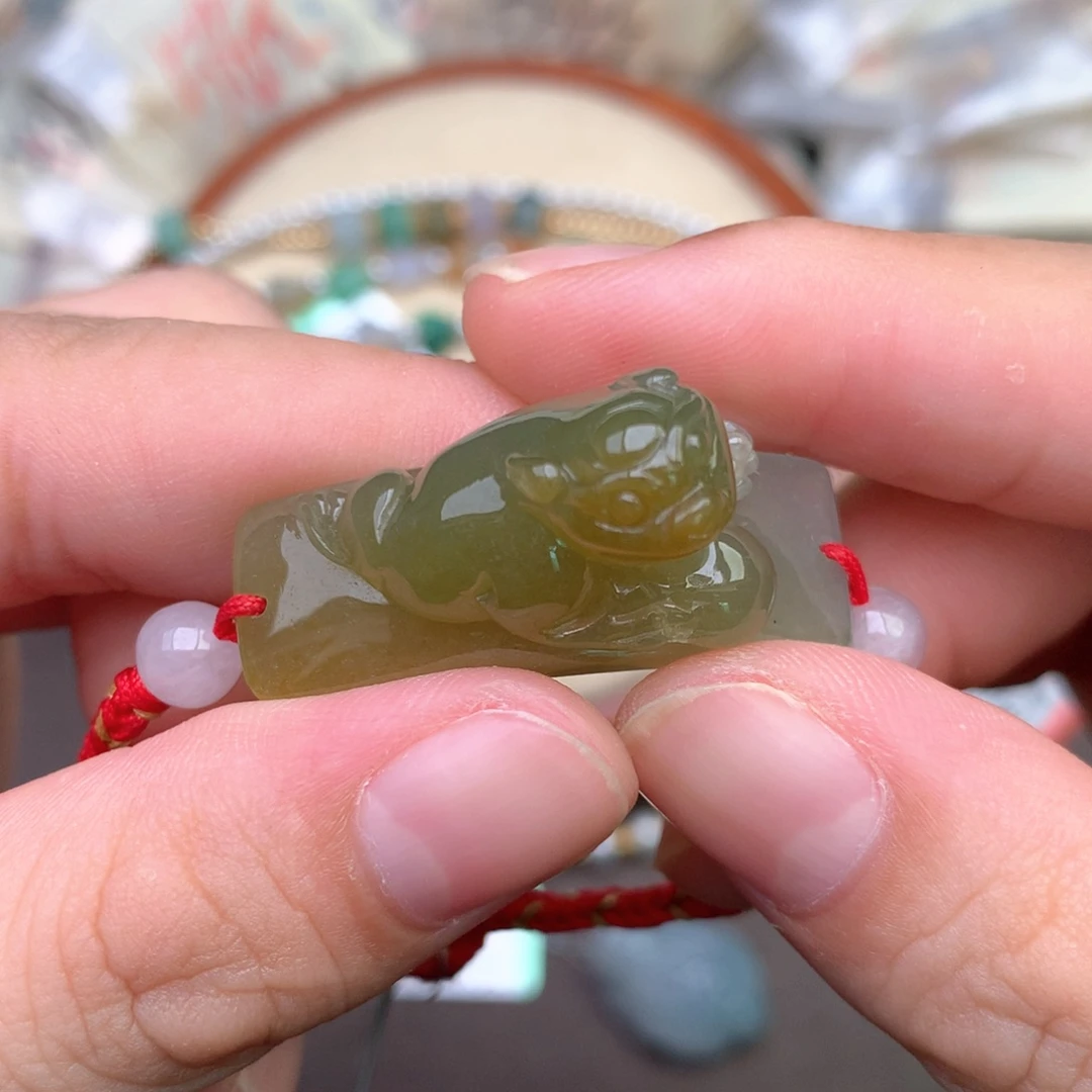 未镶嵌挂件翡翠一