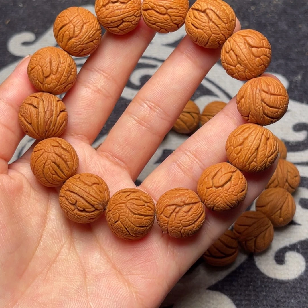 桃核手串金丝龙珠18