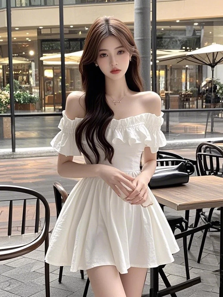 【现货】木耳边一字肩短袖连衣裙女温柔气质御姐范收腰显瘦A字短裙
