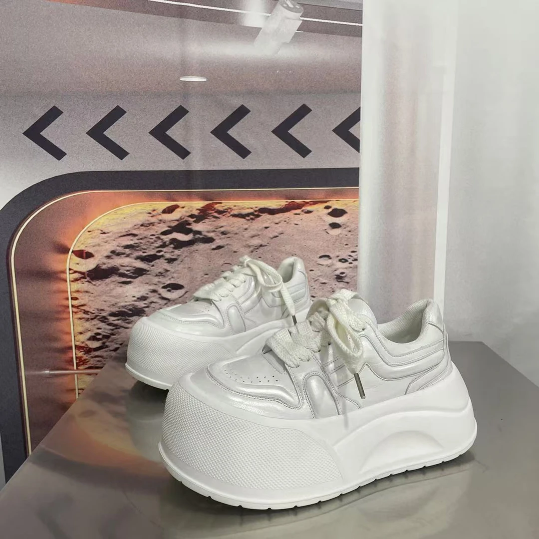 7181-1单里新款2025圆头系带韩版简约休闲板鞋潮流百搭白色时尚