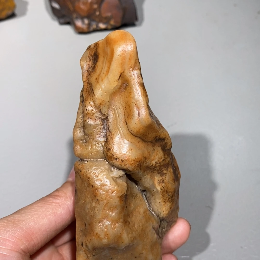 阳***n玛瑙/玉髓车挂合金36