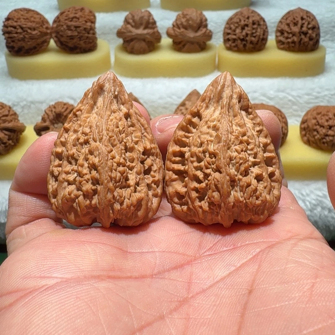 吊坠文玩核桃塔尖