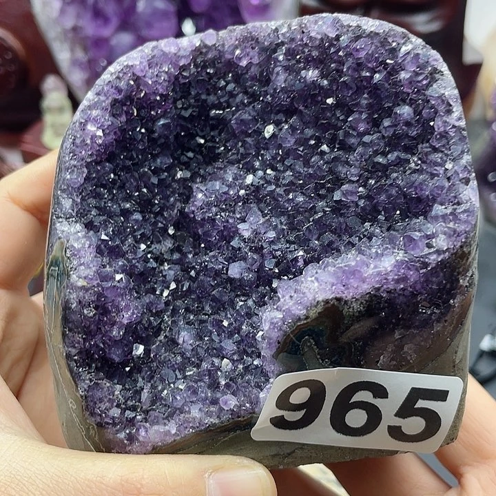 水晶大型摆件（非配饰）未镶嵌