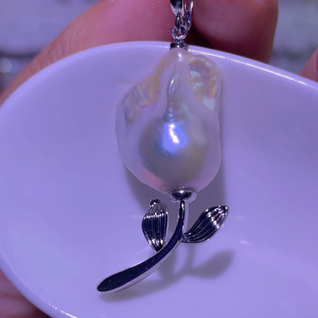 天然淡水珍珠吊坠银S925镶嵌淡水珍珠
