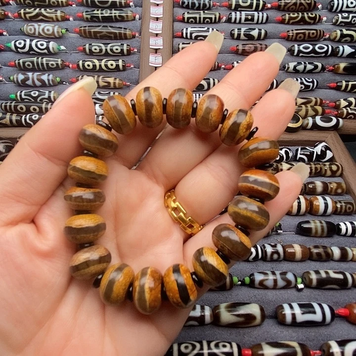 玛瑙/玉髓合金颈饰