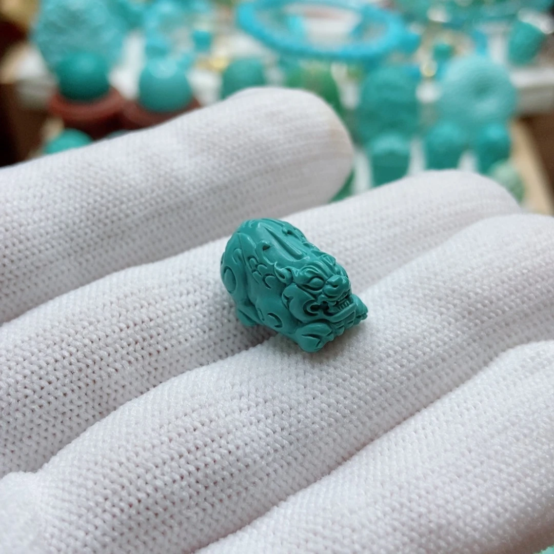 绿松石未镶嵌貔貅