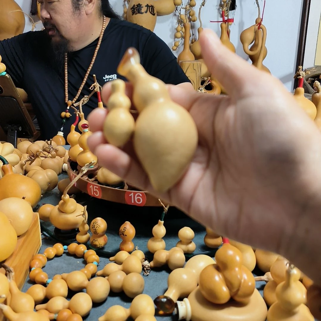 大***.葫芦福禄双全手把件