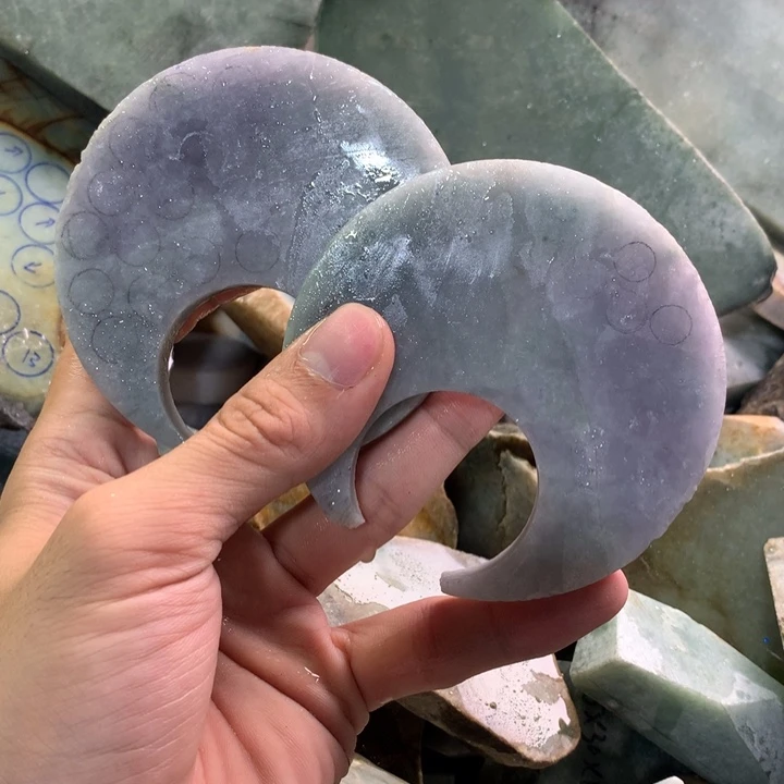 翡翠裸石17号取珠子