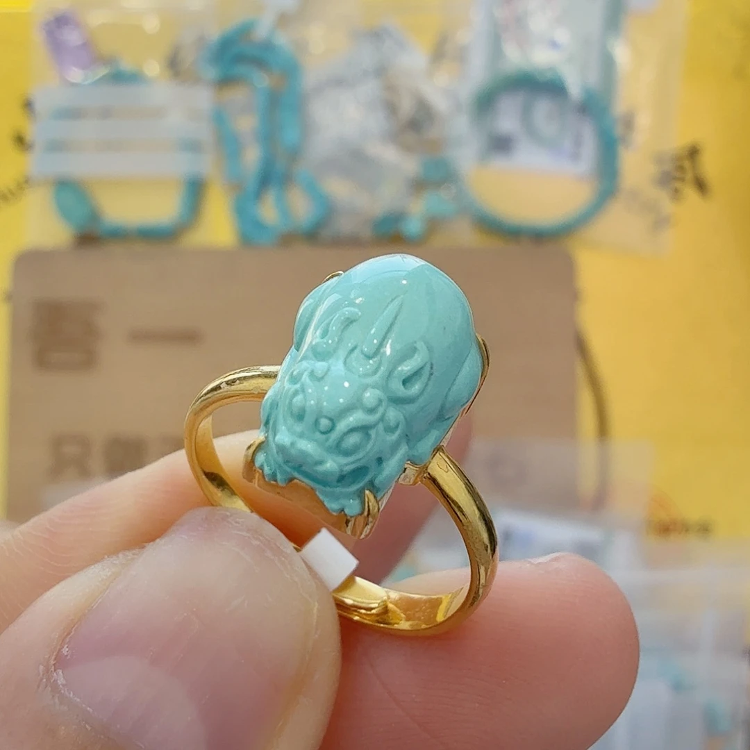 绿松石18K金镶嵌珠宝奇石