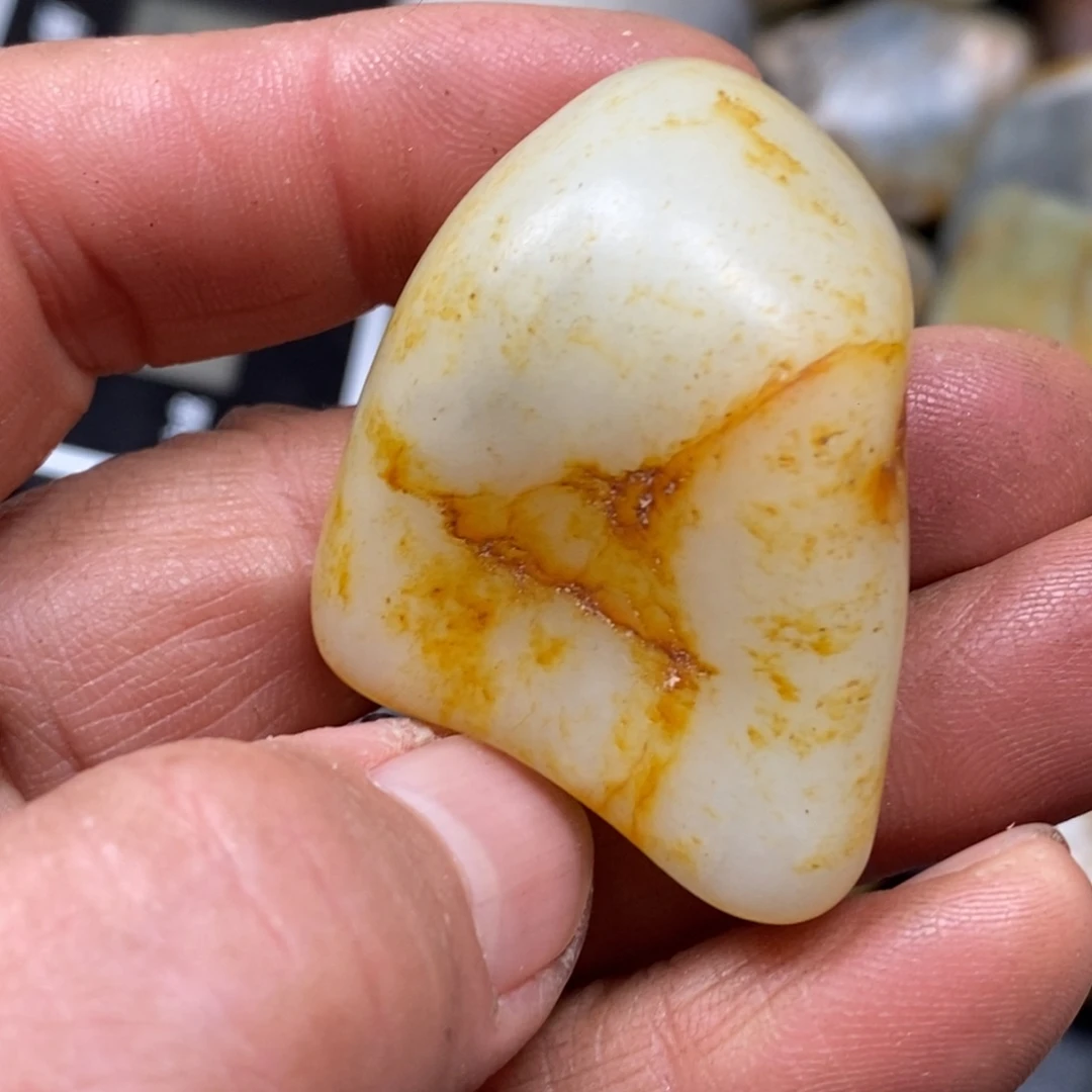 和田玉（糖玉）挂件未镶嵌