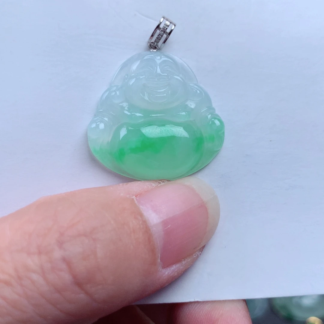 翡翠吊坠(不含链)18K金镶嵌