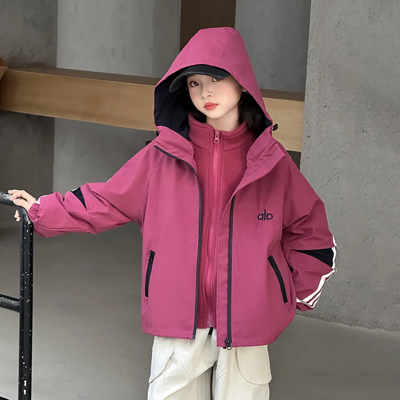 女童三合一可拆卸冲锋外套秋冬装防风防水儿童户外衣服加绒上衣潮