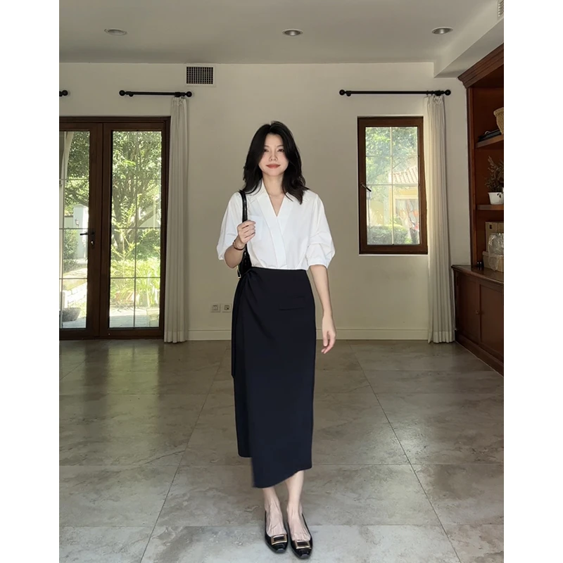 郭九九呢 气质V领褶皱显瘦衬衫设计感不规则西装半身裙G925G07757