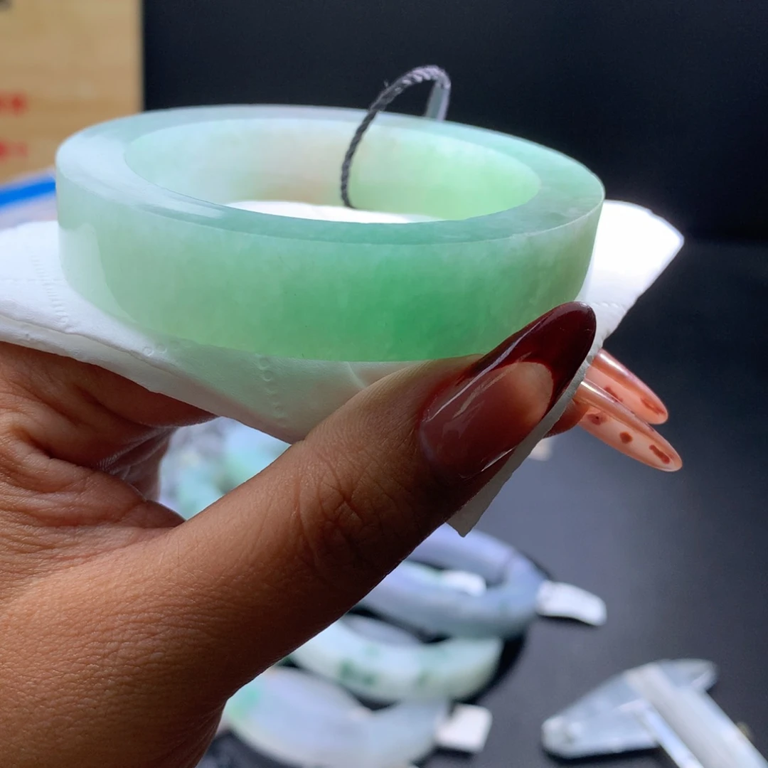 定制翡翠未镶嵌正