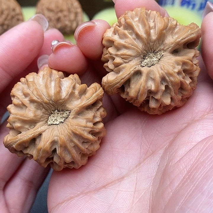 小***拳吊坠文玩核桃龙门涧42全