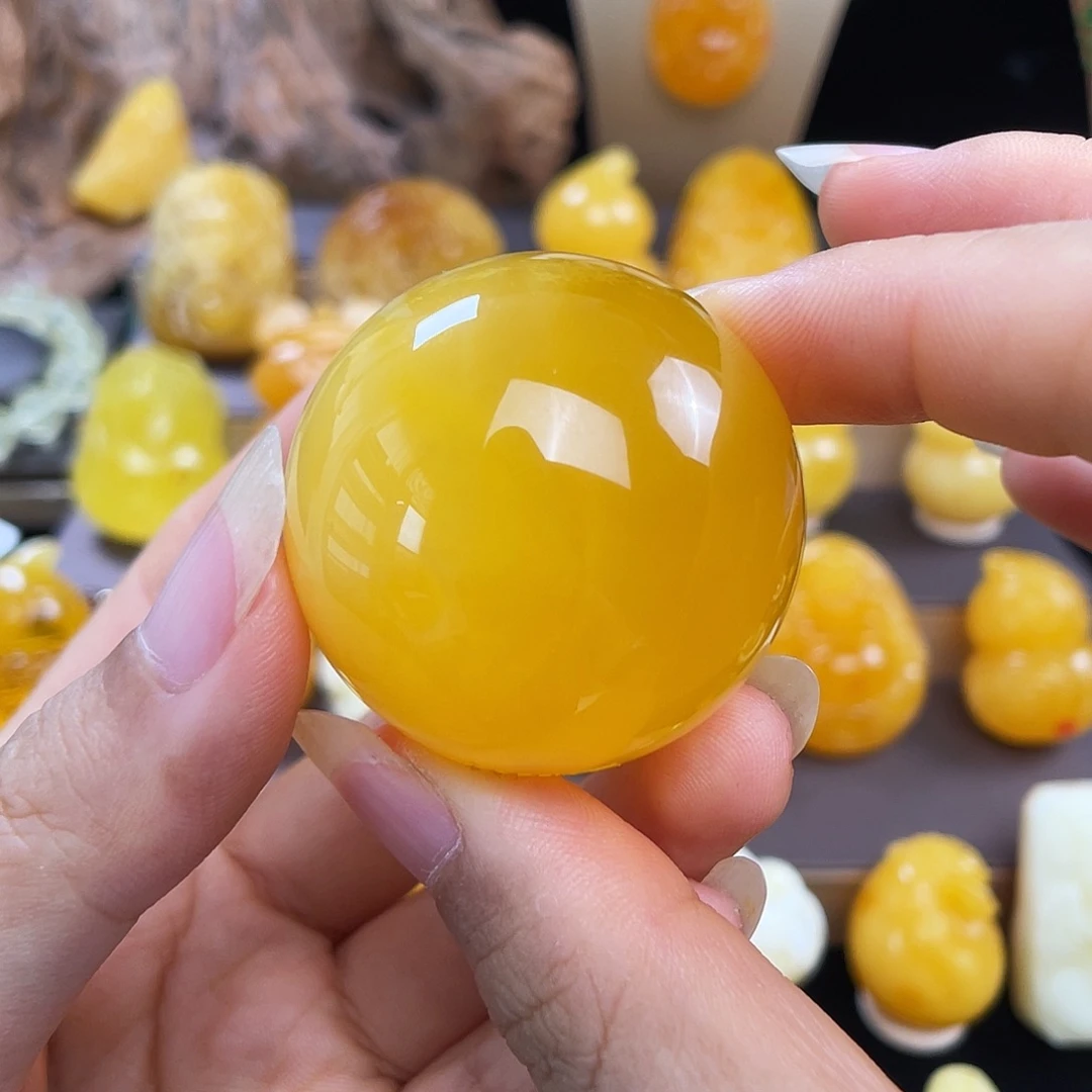 琥珀未镶嵌珠宝奇石