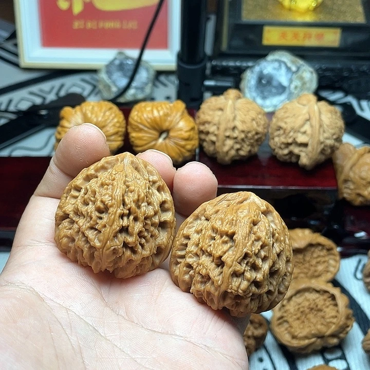 文玩核桃把件41边肚同尺赵喜满三角疆全品