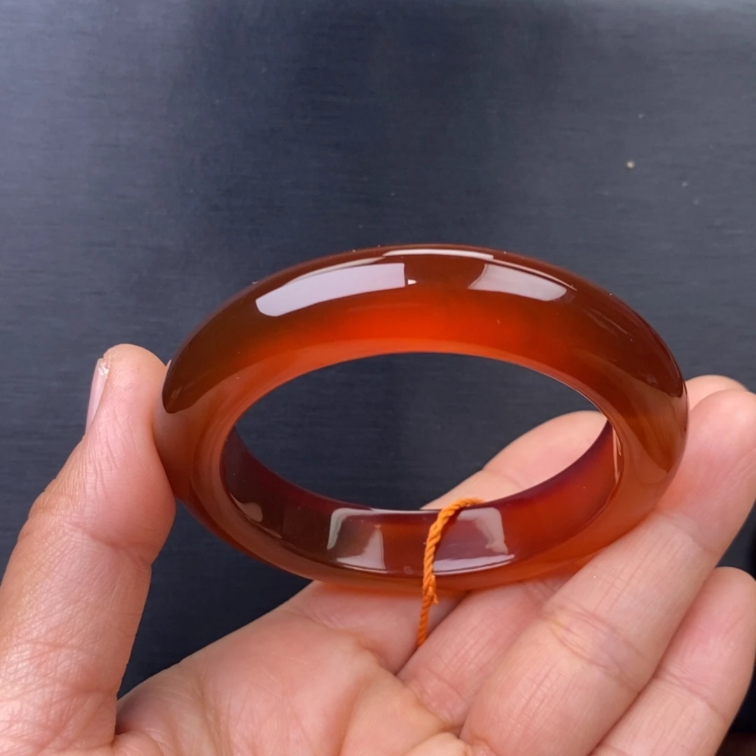 玛瑙/玉髓未镶嵌手镯52圈