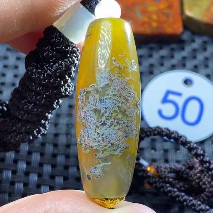 未镶嵌颈饰玛瑙/玉髓人**凉