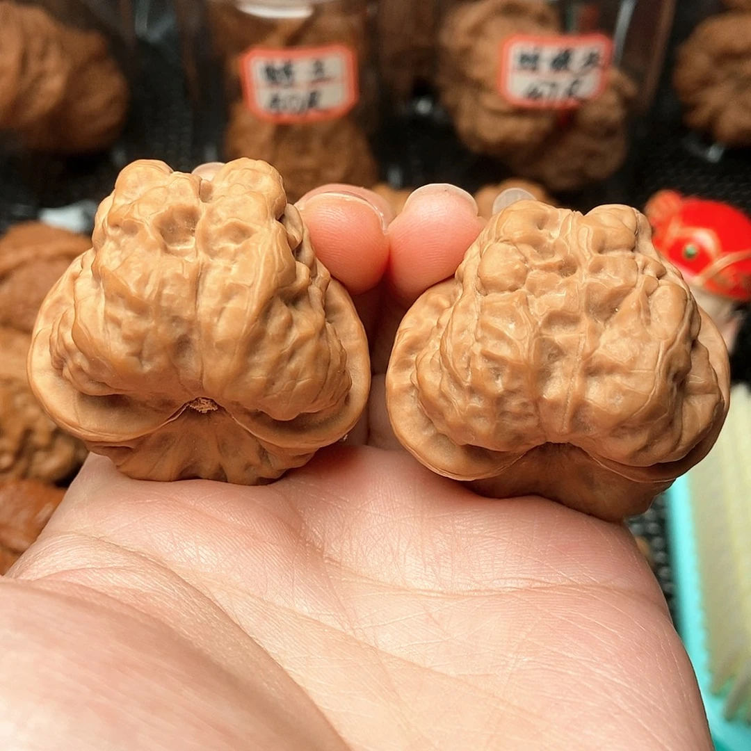 文玩核桃吊坠蛤蟆头40