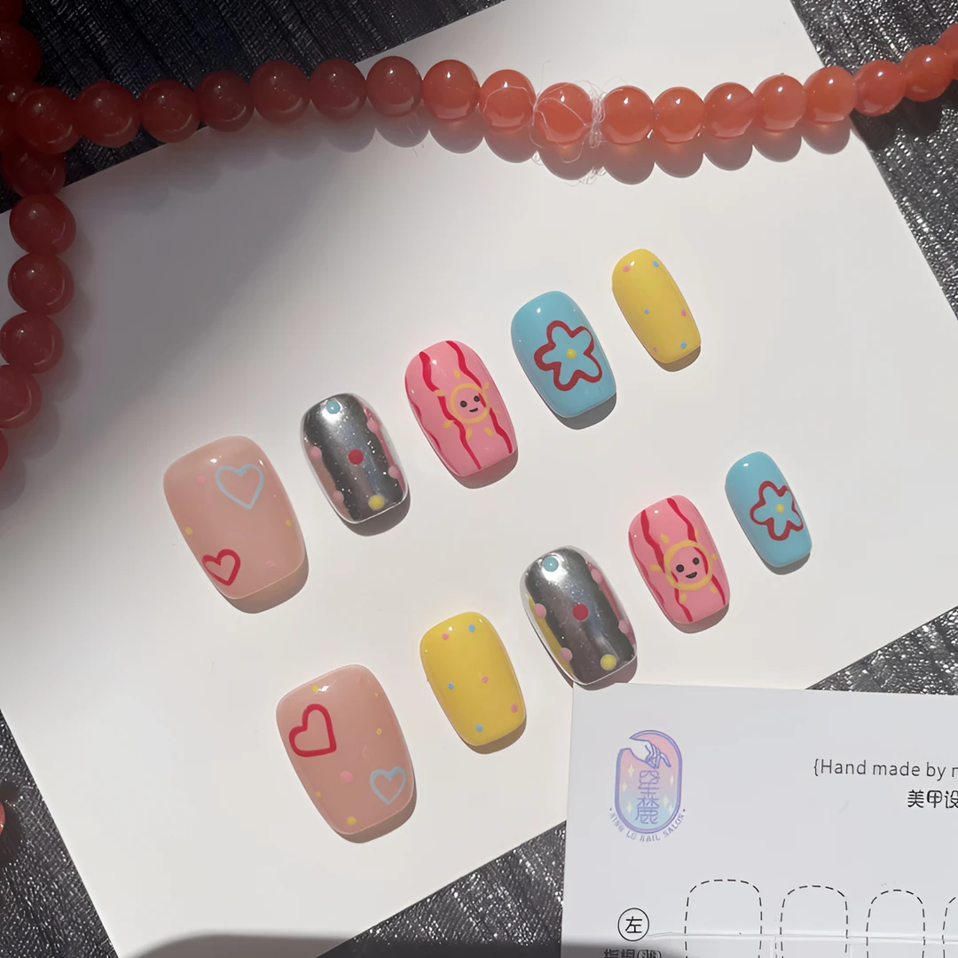 A1637『甜甜太阳』可爱涂鸦手绘爱心波浪线太阳镜面波点手工穿戴甲