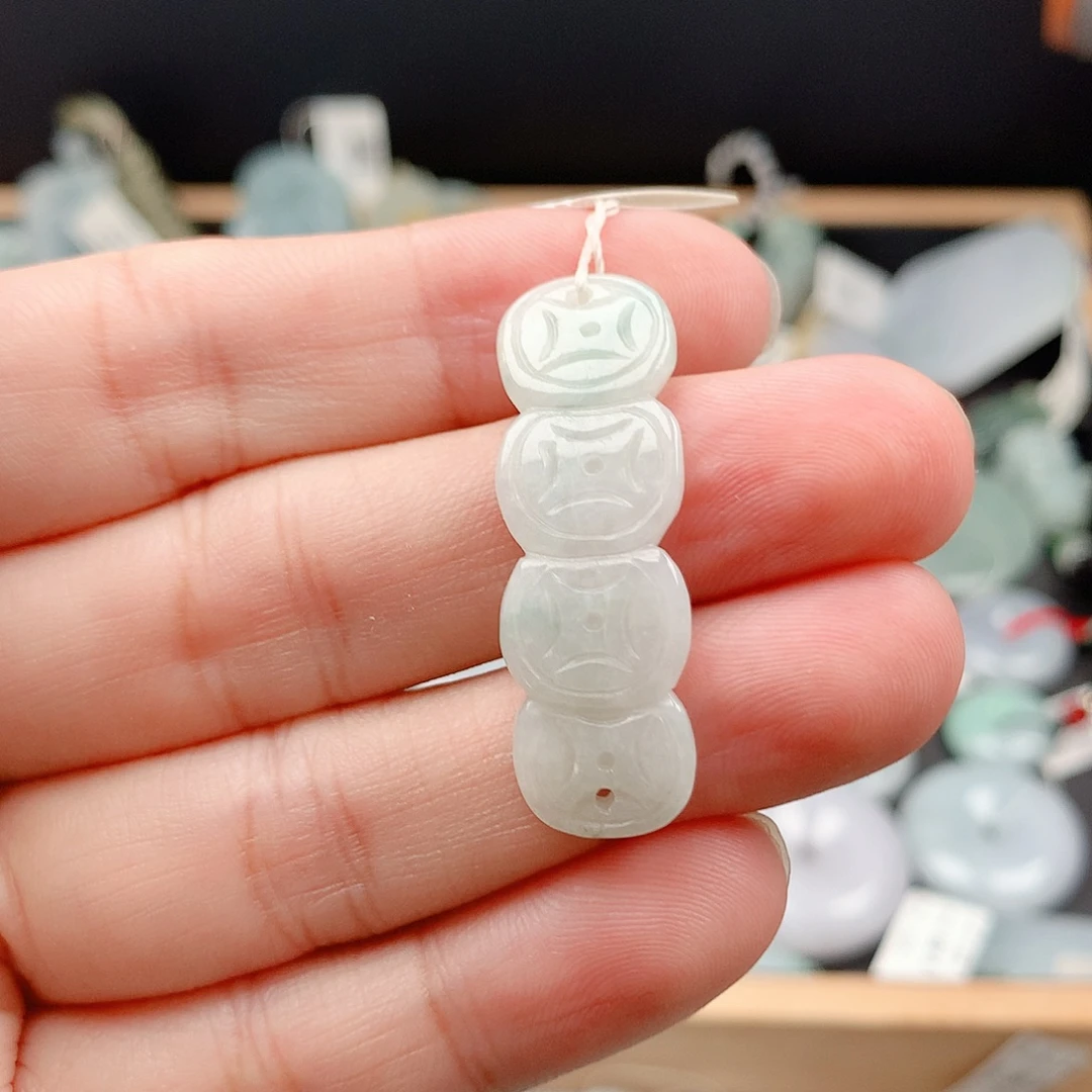 翡翠未镶嵌吊坠(不含链)53铜钱手牌