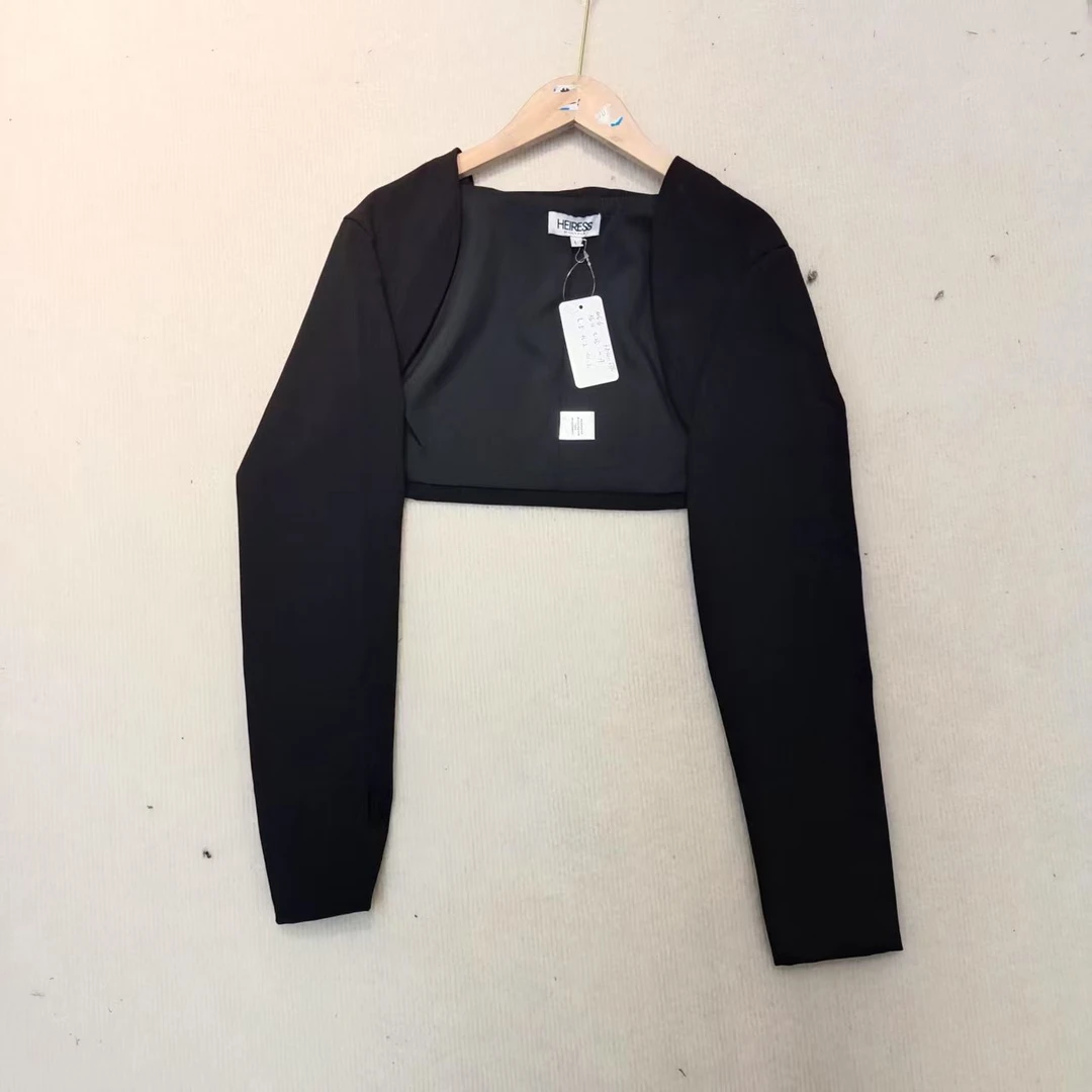 唯琳剪标   7仓F3-10-3790款   黑色小西装短款外套