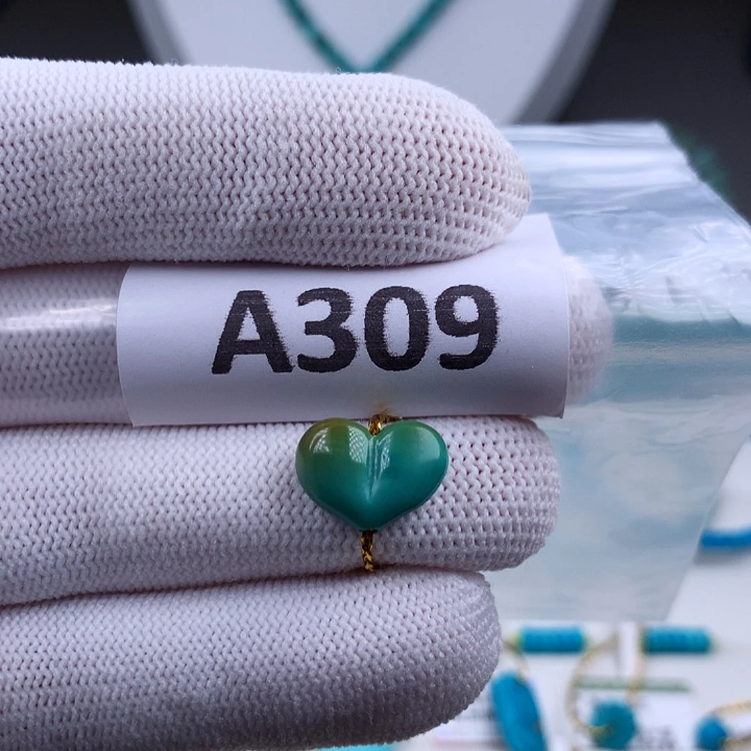 未镶嵌绿松石手串