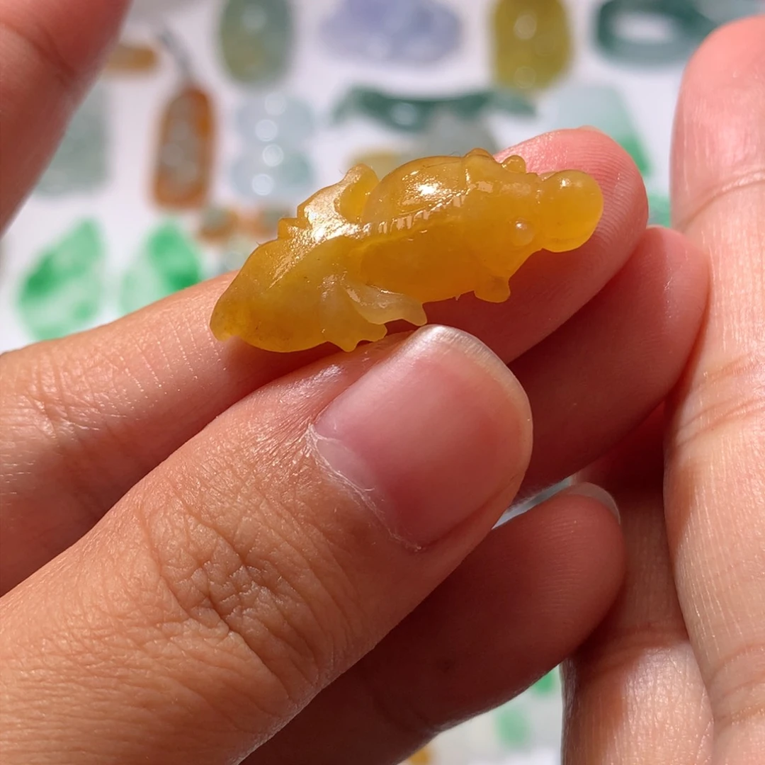 未镶嵌定制翡翠燃**火金鱼